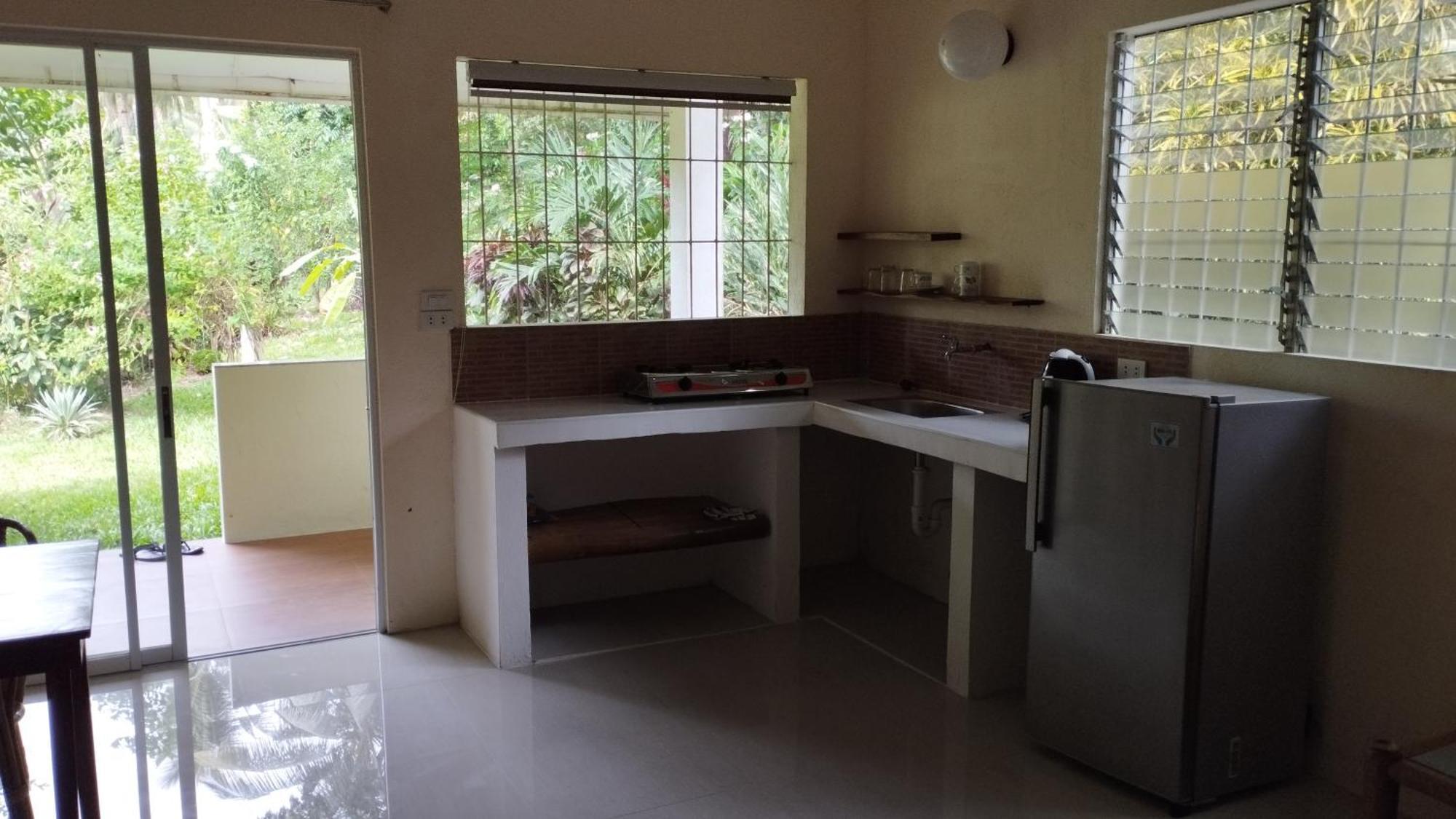 Acacia'S Cottages With Starlink Wifi Mambajao Exterior photo